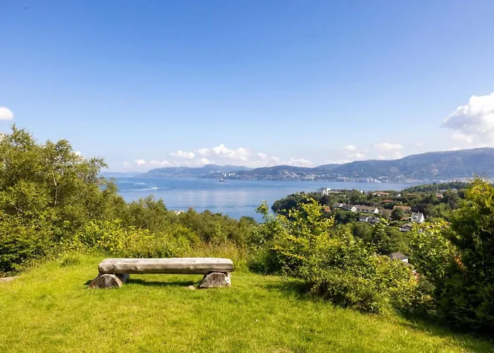 Large Luxurious With Private Terrace And Parking Διαμέρισμα